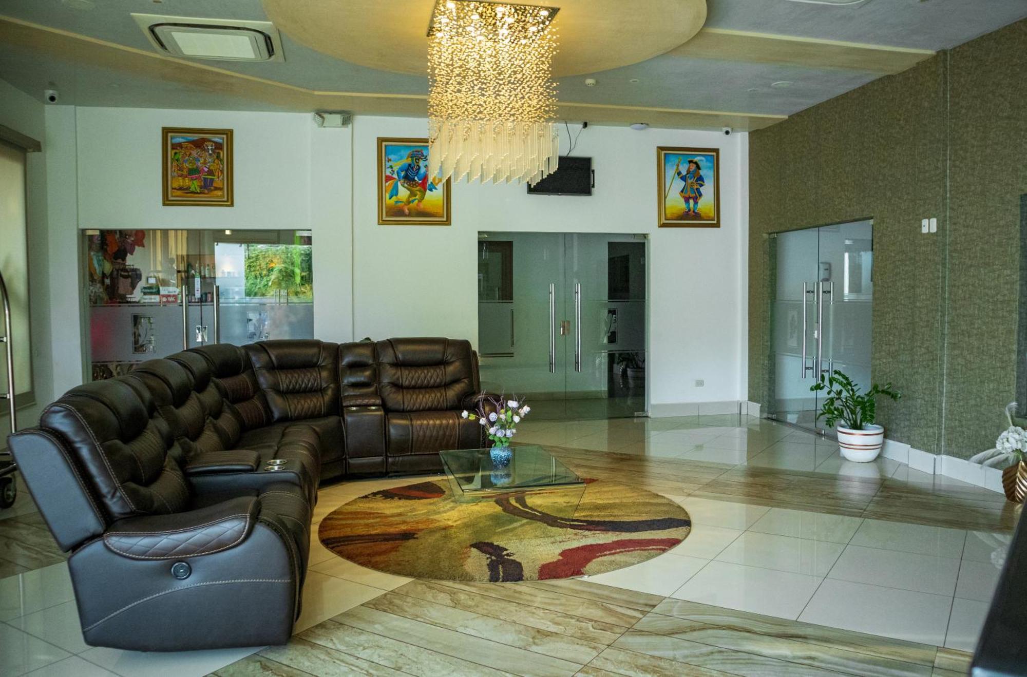 Hotel Agualcas Managua Buitenkant foto