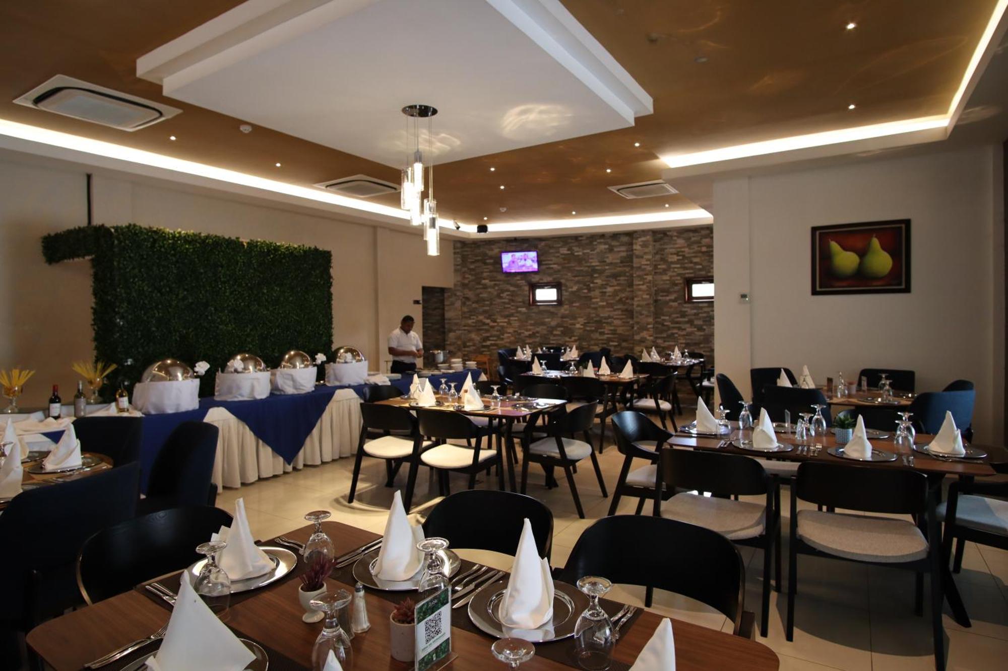 Hotel Agualcas Managua Buitenkant foto