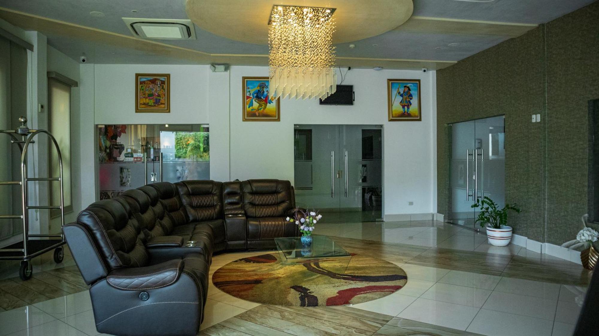 Hotel Agualcas Managua Buitenkant foto